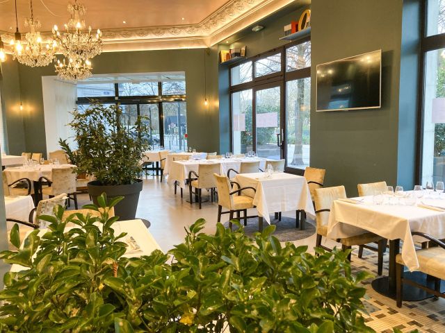 Hôtel Restaurant Reims - L'Univers Reims